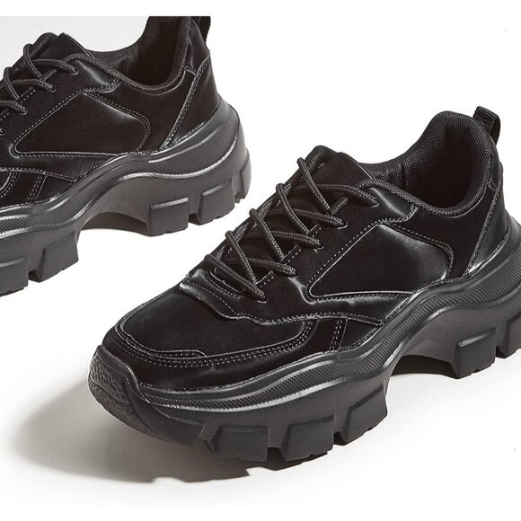 Women Black Platform Fuchsia Hologram Casual Lace-Up Sneakers - Picture 4 of 10